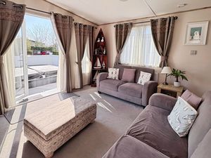 Photo 20- click for photo gallery